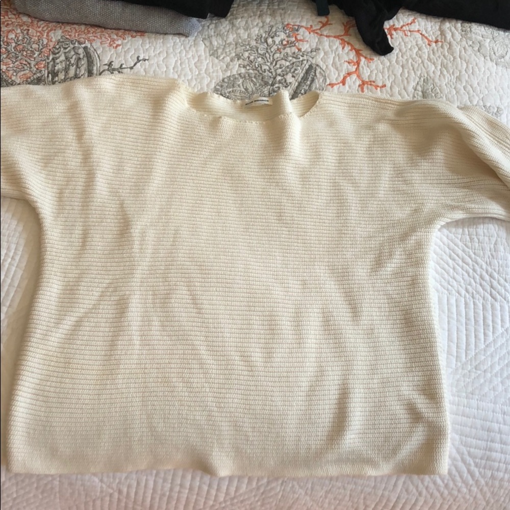 Club Monaco cream short sleeve sweater